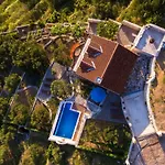 Pina In Makarska, Private Pool *