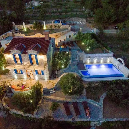Pina In Makarska, Private Pool Villa Makarska