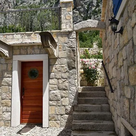 Pina In Makarska, Private Pool * 마카르스카